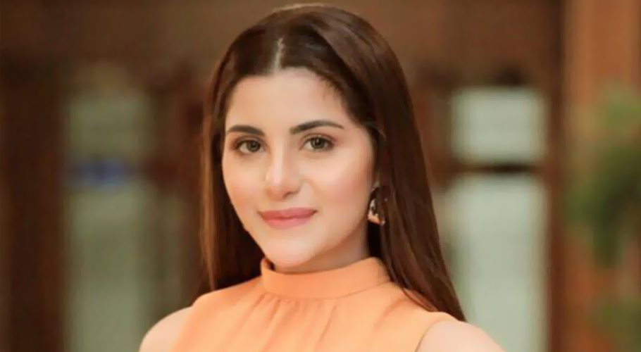 سوہائے علی ابڑو کی بیٹی کے ہمراہ ویڈیو مداحوں کی توجہ کا مرکز بن گئی