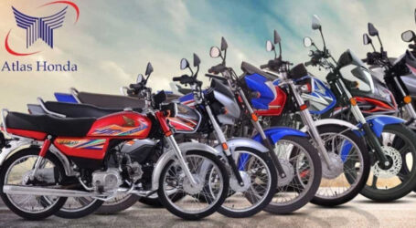 اٹلس ہونڈا نے موٹرسائیکل کی قیمتوں میں 30,000 روپے تک کا اضافہ کر دیا
