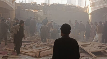 پشاور، پولیس لائنز کی مسجد میں بم دھماکے سے شہادتوں کی تعداد 100ہوگئی
