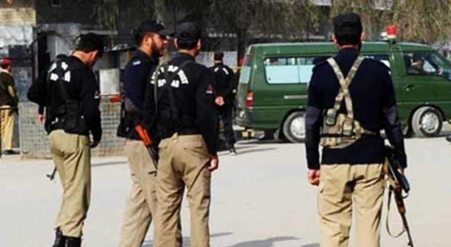 کراچی کے علاقے ڈیفنس میں سال 2023کی پہلی چوری کی واردات