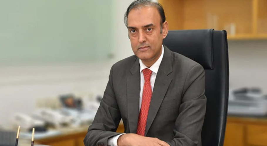 ملک پانچ ماہ میں تقریباً 3 بلین ڈالر کا قرضہ واپس کرے گا: گورنر اسٹیٹ بینک
