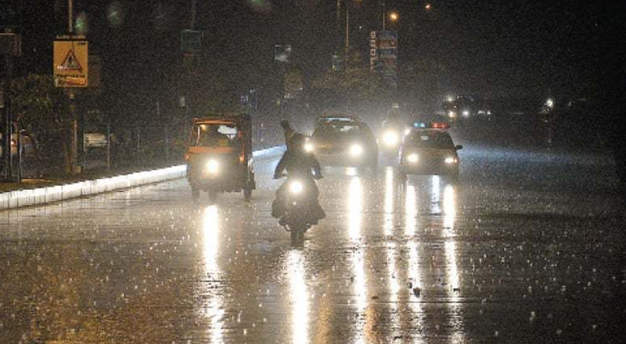 اسلام آباد میں موسلا دھار بارش، موسم خوشگوار ہوگیا