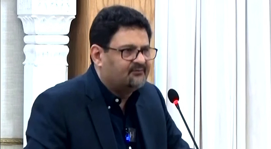 ملک 75 سال سے جاری غلط پالیسیوں کے باعث بحرانوں کا شکار ہے،مفتاح اسماعیل