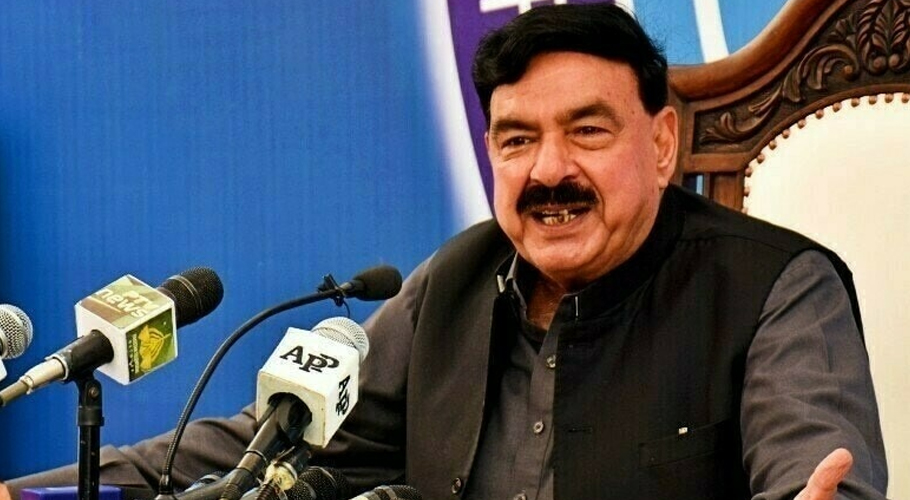 ملک ڈیفالٹ ہونے جا رہا ہے، حکومت الیکشن سے بھی فراری ہے، شیخ رشید