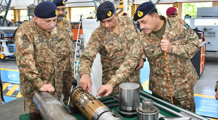 آرمی چیف جنرل عاصم منیر کا ہیوی انڈسٹریز ٹیکسلا کا دورہ