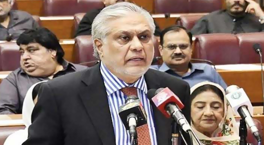 آئی ایم ایف کی 215 ارب روپے کے نئے ٹیکس لگانے کی تجویز مان لی ہے، اسحاق ڈار