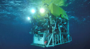 لاپتہ آبدوز کی تلاش میں اہم پیشرفت، زیر سمندر سے ملبہ دریافت