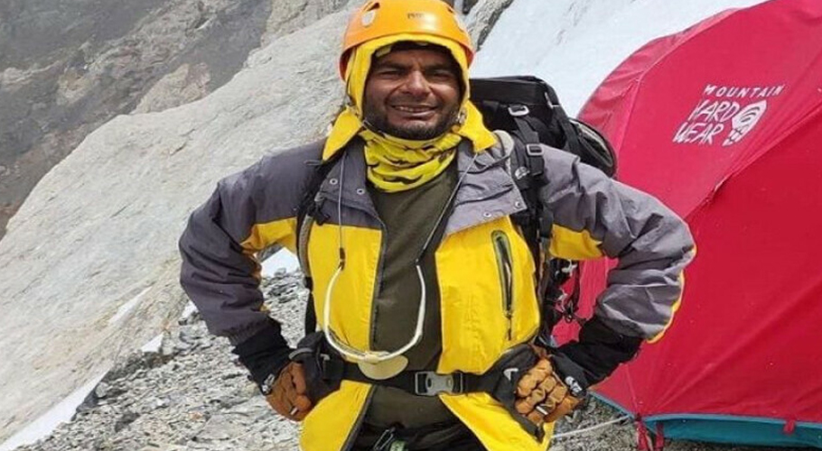 نانگا پربت پر پھنسے پاکستانی کوہ پیما آصف بھٹی کیمپ ون پہنچ گئے