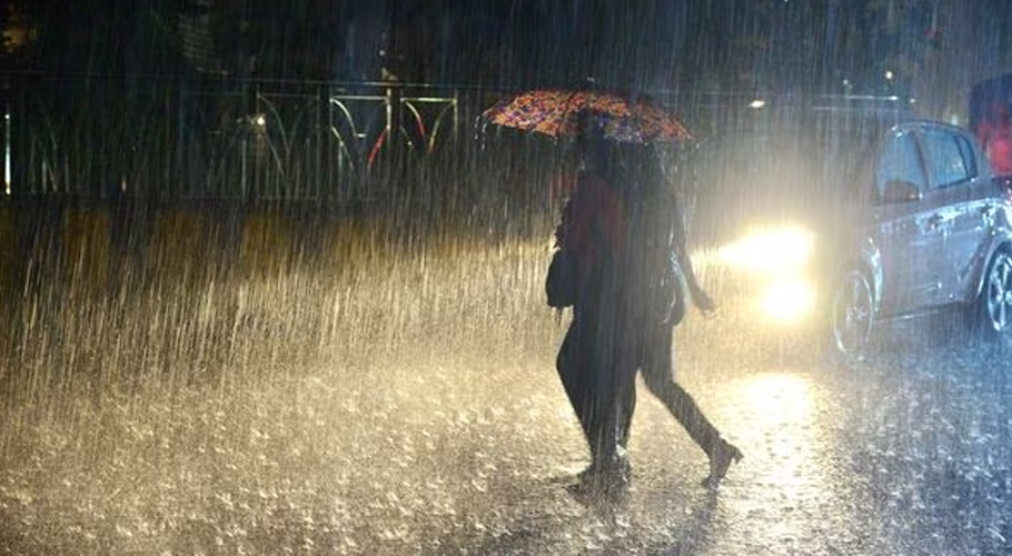 پاکستان میں مون سون کے سیلاب سے کم سے کم 50 افراد ہلاک ہوئے