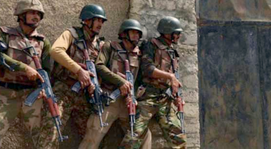 چترال، فائرنگ کے تبادلے میں 12 دہشت گرد ہلاک، 4 فوجی جوان شہید