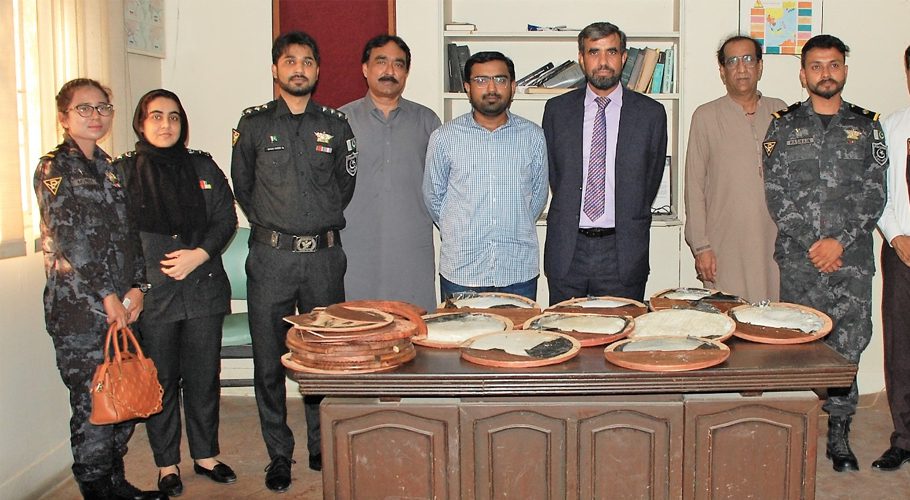 ایئرپورٹ کلکٹریٹ کی انٹرنیشنل میل آفس میں کارروائی، منشیات برآمد