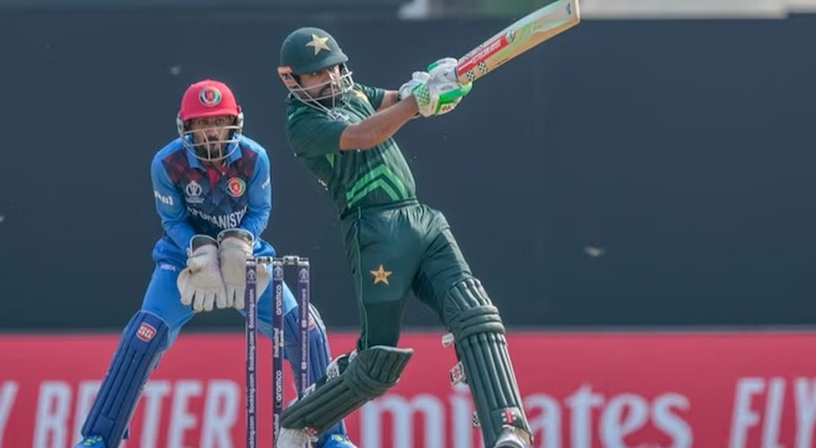 بابراعظم نے ورلڈ کپ میچز میں ایک اور اعزاز اپنے نام کرلیا