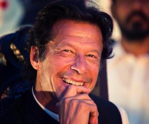 چیئرمین پی ٹی آئی کی 71ویں سالگرہ، کیا عمران خان دوبارہ وزیر اعظم بن سکتے ہیں؟