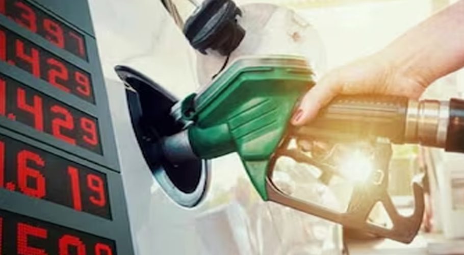 حکومت کا پیٹرولیم مصنوعات کی قیمتیں برقرار رکھنے کا فیصلہ