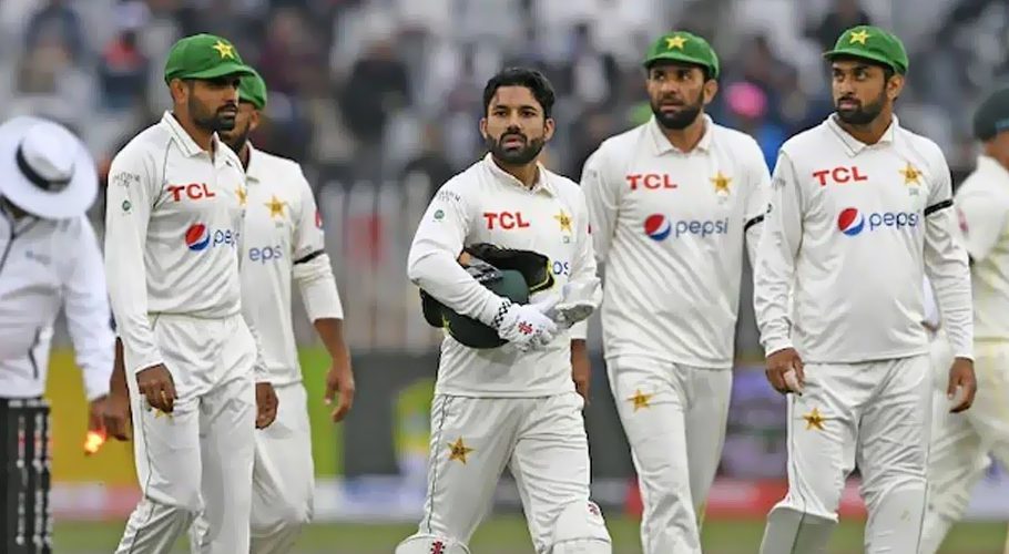 دورۂ آسٹریلیا کے لیے پاکستان کی اٹھارہ رکنی ٹیسٹ ٹیم کا اعلان