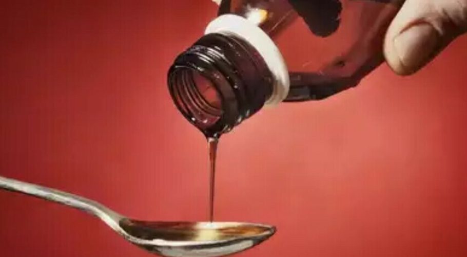 پشاور کی فارماسیوٹیکل کمپنی کے کھانسی کے شربت میں زہریلے اجزاء کا انکشاف