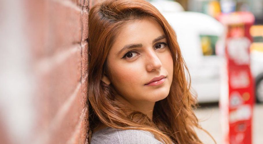 مومنہ مستحسن نے انسٹاگرام سے تمام تصاویر ہٹادیں