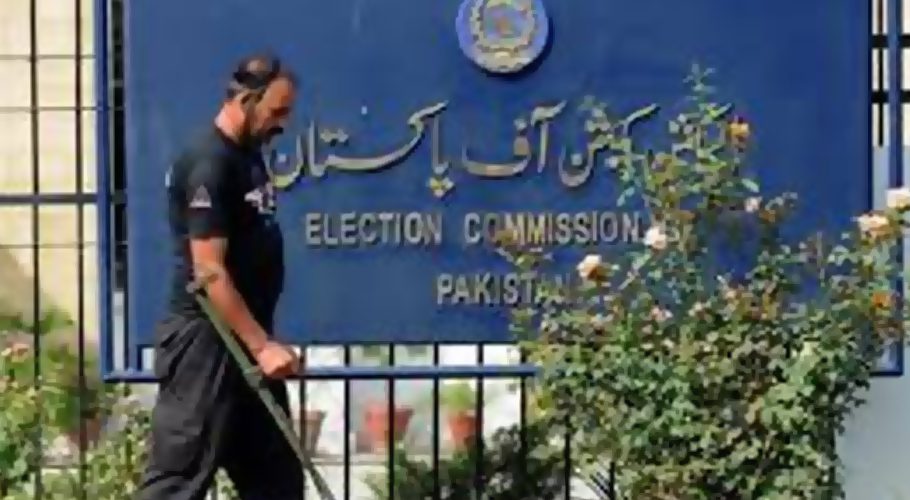 الیکشن ڈیوٹی سے غیر حاضری پر 30 اساتذہ معطل کردیئے گئے