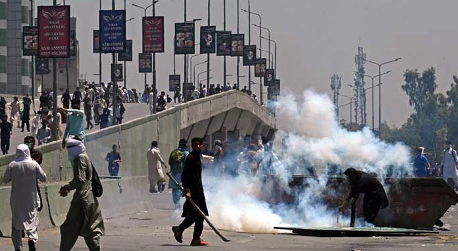 SC grants bail to five May 9 'vandals'