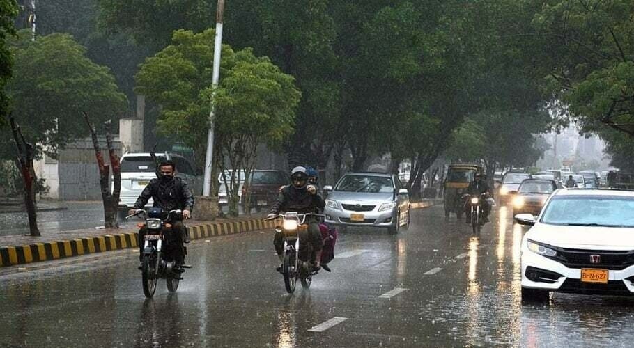 rain and son fall in Balochistan