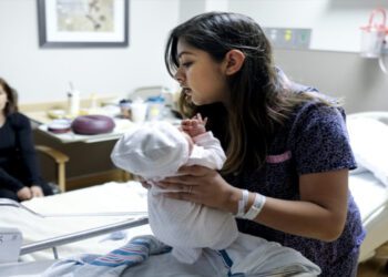 US birth rate retreats after covid 19