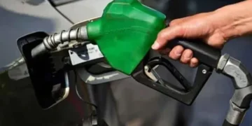 Pakistan govt announces fuel prices for next fortnight