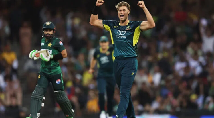 Pakistan gives Australia 118-run target, facing whitewash danger