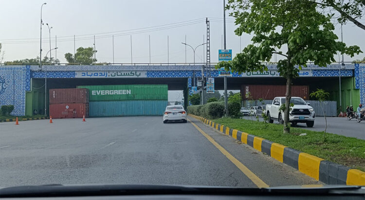 PTI protest: Which roads in Lahore are closed and which are open?
