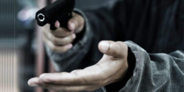Over 10,000 street crimes reported in Karachi in two months