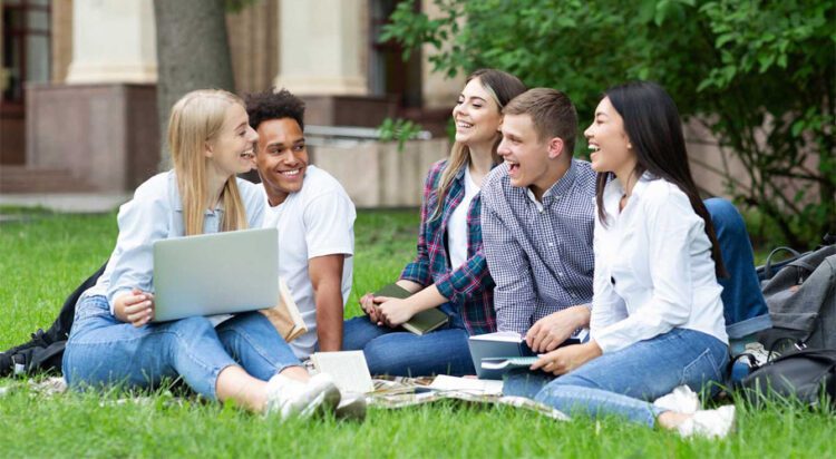 Bad news for Pakistani students as Canada ends SDS study visa