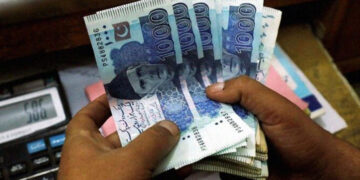 Dollar, Dirham, Riyal, and Pound: Today's Foreign Exchange Rates in Pakistan
