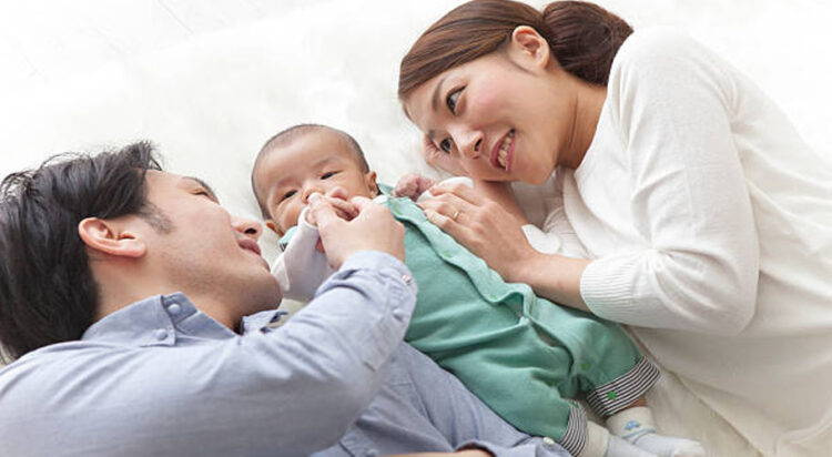 Japan to implement four-day work week policy to boost birth rates