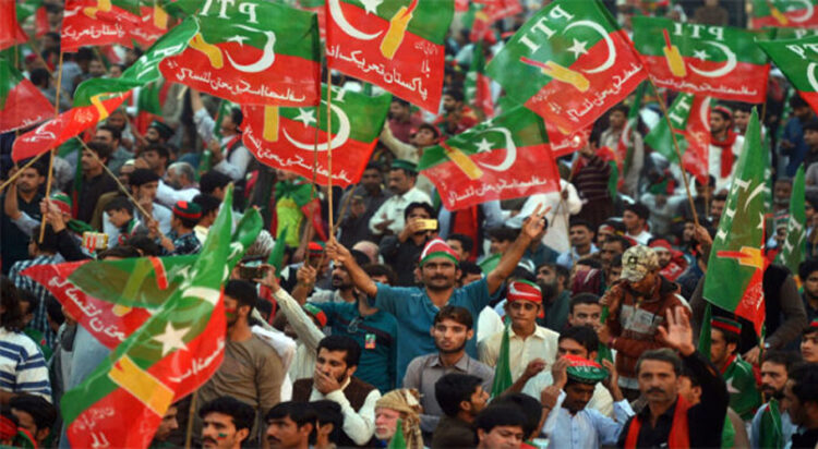 Will PTI announce civil disobedience movement in Peshawar rally?