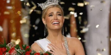 Nursing student Abbie Stockard crowned Miss America