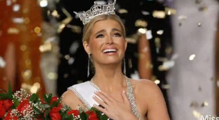 Nursing student Abbie Stockard crowned Miss America