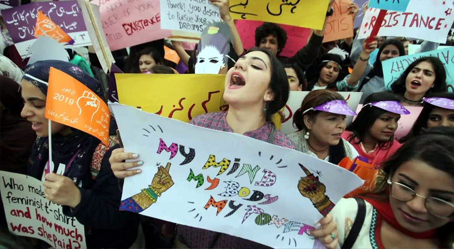 Aurat March organizers move LHC, seek contempt action against Lahore DC, CTO