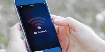 Mobile, internet services cut ahead of Baloch gathering