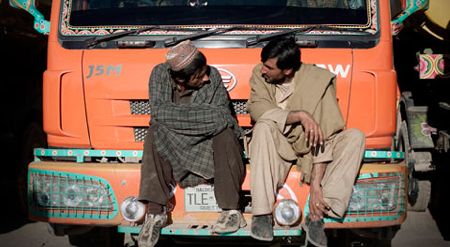 Gov Sindh calls for Karachi-issued licenses for heavy vehicles