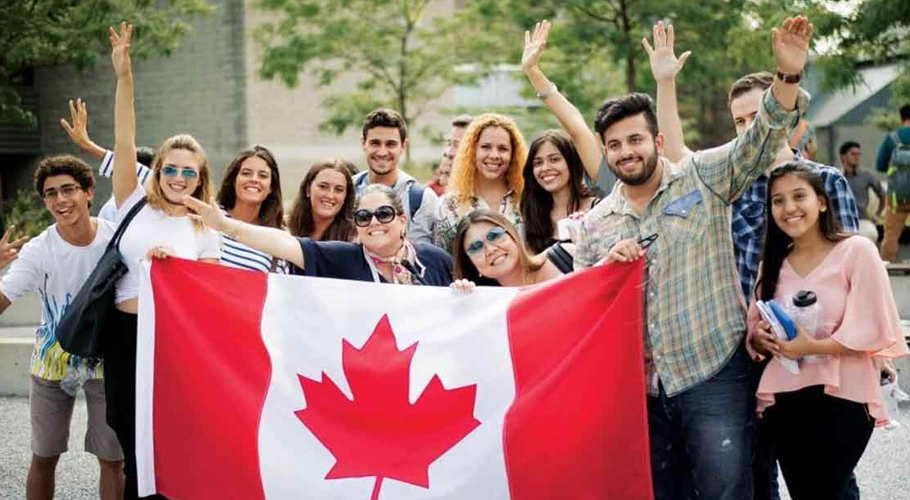 Fully Funded Scholarships for Pakistani Students in Canada