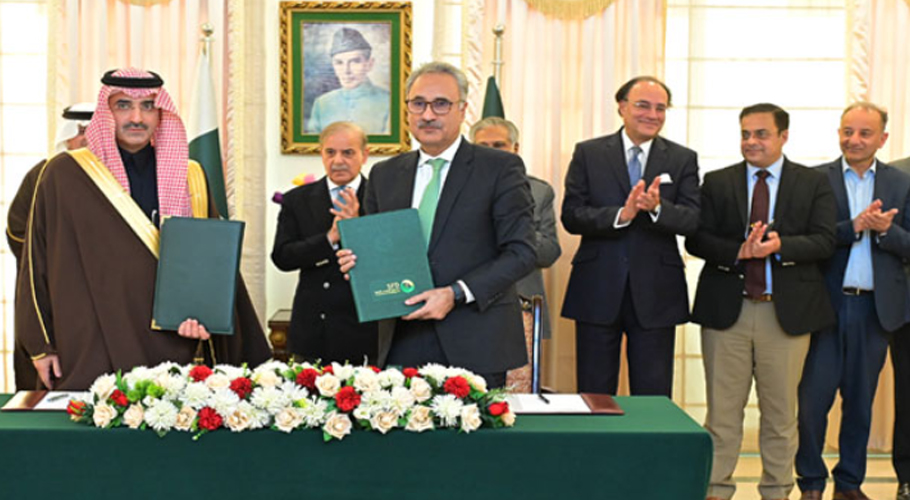 Pakistan to receive Saudi oil worth $1.2 billion on deferred payment