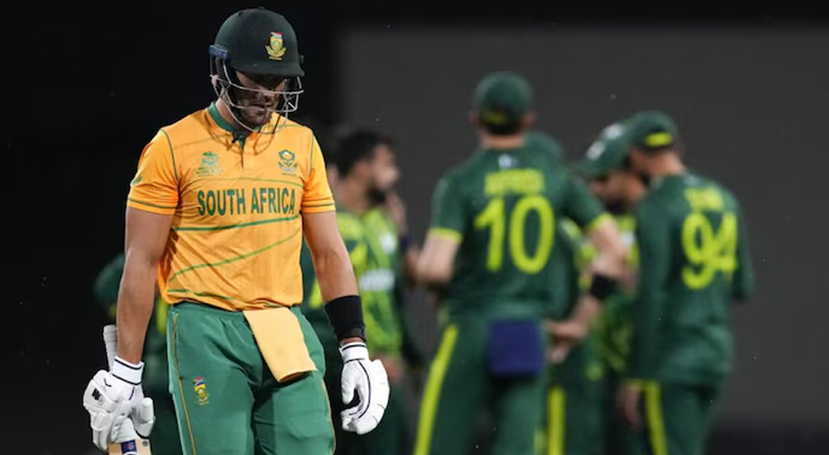 South Africa to bat first against Pakistan in tri-nation series encounter
