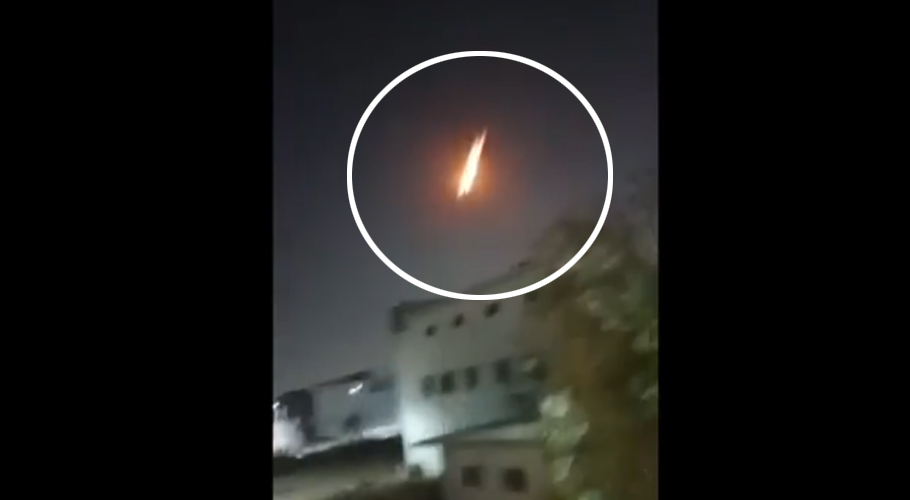 Spectacular Meteor Sight Over Karachi: Background, Scientific Facts, and Historical References