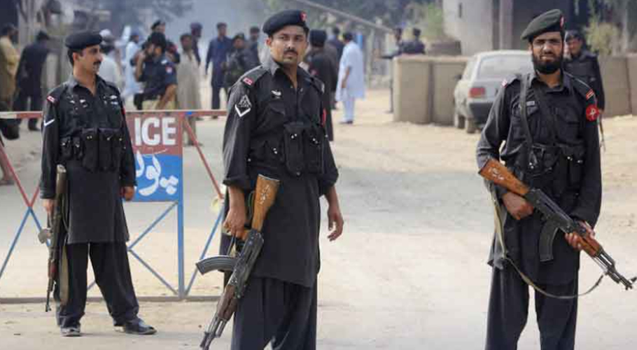 Terrorists attack two police stations, post in Bannu