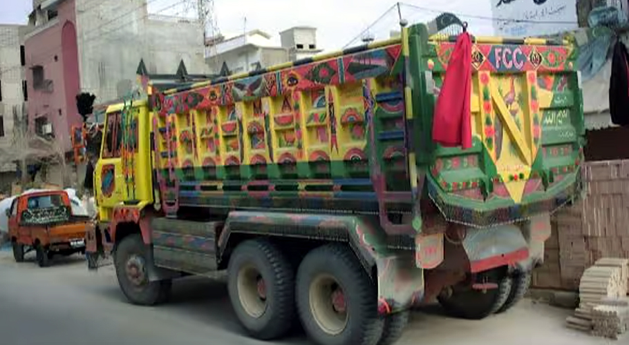 Section 144: Heavy traffic banned in Karachi during daytime hours