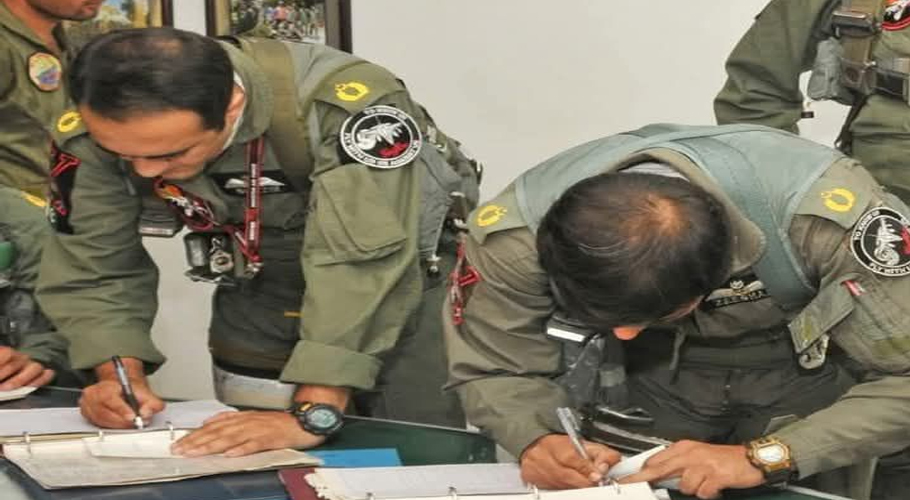 پائلٹس کو واضح ہدایات دی گئیں کہ ہر حال میں اہداف کو نشانہ بنانا ہے چاہے اس کے لیے اپنی جان ہی کیوں نہ قربان کرنی پڑے