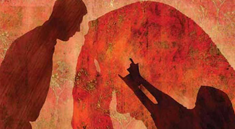 Father Shoots Pregnant Daughter in Punjab