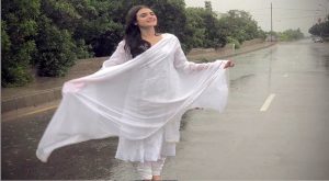 Light rain, drizzle hit several areas of Karachi