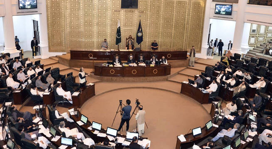 All set for KP Senate polls as 4 PTI dissenters pull out of race