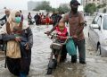 گزشتہ سال کی بارشوں کے دوران کراچی کی ایک سڑک کا منظر