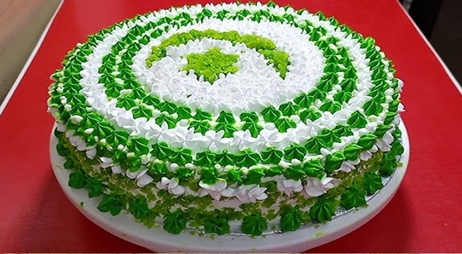 How to make a green-white Independence Day theme Cake